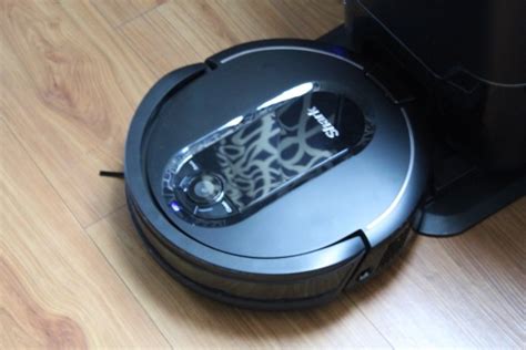 Shark IQ Robot R101AE Self-Emptying Robot Vacuum Review | Digital Trends