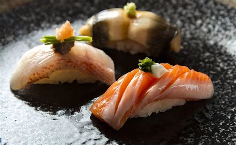 10 Types of Nigiri Sushi You Need Try When Visiting Japan | Top Sushi Machines