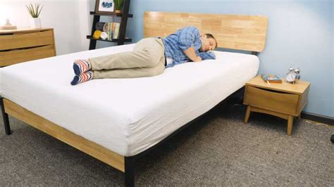 Zinus Memory Foam Mattress Review (2024) | Sleepopolis