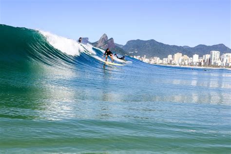 As 10 melhores fotos de surf do final de semana no Rio de Janeiro!