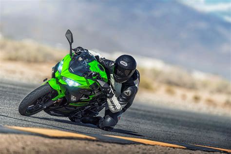 USA Gets Upgraded with the Kawasaki Ninja 400 - Asphalt & Rubber