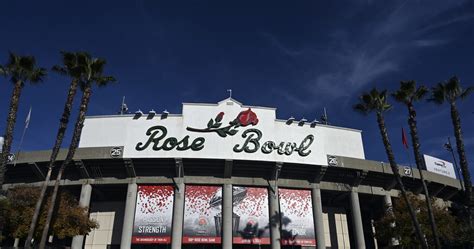 Rose Bowl Reportedly Negotiating Role in Expanded College Football ...