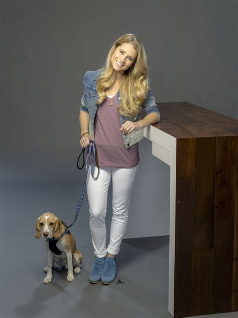 Cassidy Gifford as Lara on Like Cats & Dogs | Hallmark Channel