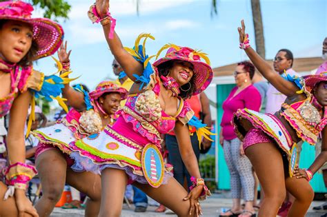 Bahamas Carnival & Junkanoo: Insider Tips & Tricks | Sandals