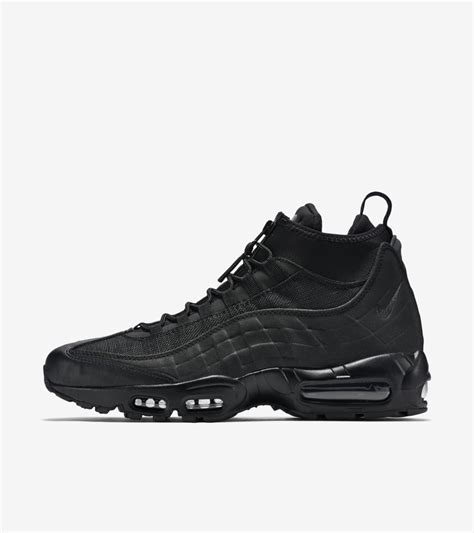 Nike Air Max 95 SneakerBoot 'Triple Black'. Nike SNKRS FI