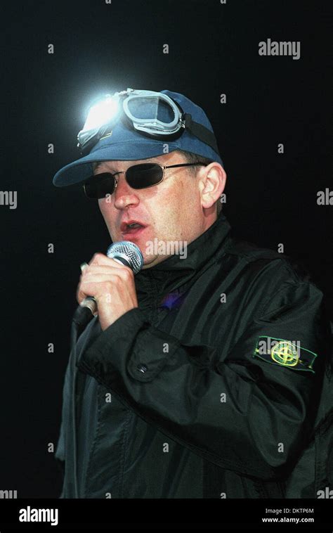 PAUL HEATON.SINGER, BEAUTIFUL SOUTH.11/07/1999.S69G35 Stock Photo - Alamy