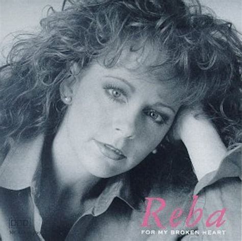 Reba McEntire Posts Heartbreaking Tribute To Bandmates Who Died In ...