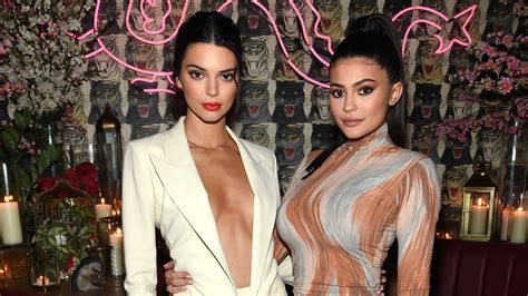 Kendall and Kylie Jenner Are Finally Collaborating on a Makeup Line ...