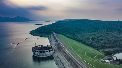 The Jatiluhur Dam by heru handoko on YouPic