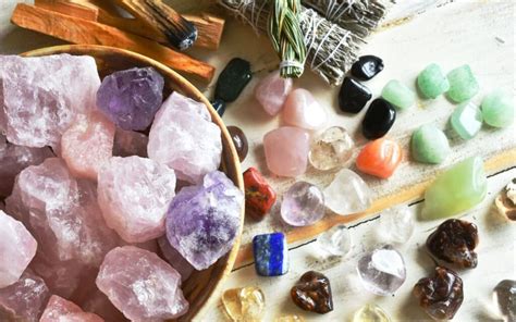 Healing Power Of Crystals: Beginner's Guide 2024 | Spooky Isles