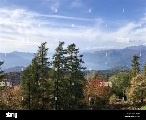 Northern italy lakes hi-res stock photography and images - Alamy