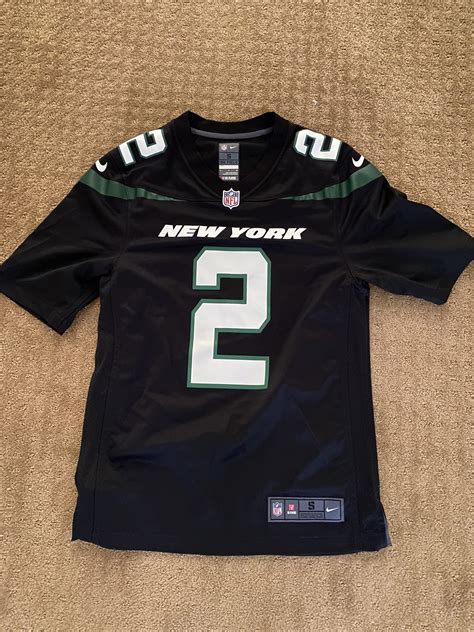 Zach Wilson Jet Jersey Stealth Black On Field Jersey | SidelineSwap