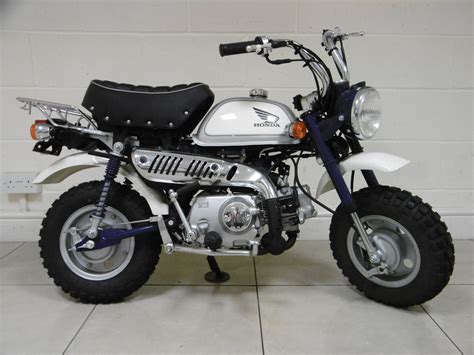 Honda Monkey Z50 - amazing photo gallery, some information and specifications, as well as users ...