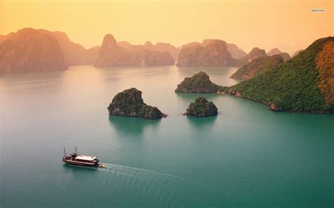 4 Most Beautiful Bays in Vietnam for a Luxury Tour to Vietnam | Vietnam Wonders of The World