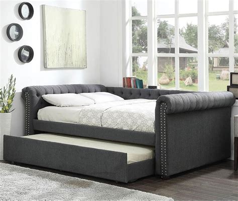 Furniture of America Leanna Transitional Tufted Queen Size Daybed with ...