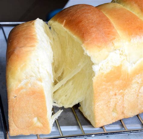 Japanese milk bread recipe- How to make the softest bread ever