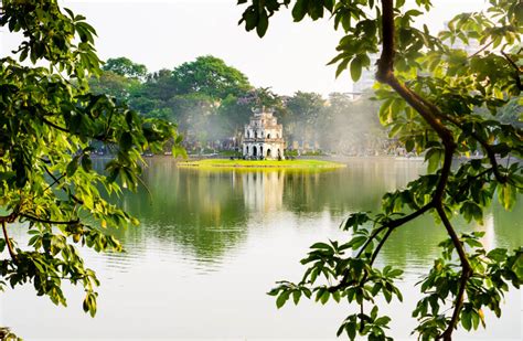 Hoàn Kiếm Lake: The Heart of Hanoi - Global Volunteers