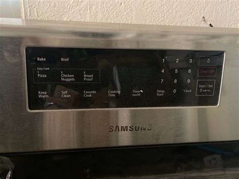 Samsung Five-Burner Range with Oven - Apexx Auctions