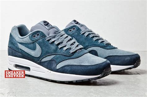 Nike Air Max 1 (Blue Suede) - Sneaker Freaker