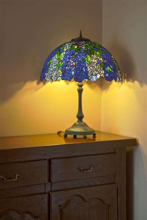 Ways To Clean A Tiffany Lamp | Stained glass table lamps, Stained glass lamp shades, Tiffany lamps