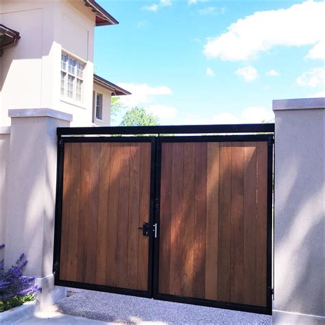 Wood and Metal Double Entry Gate - Great Lakes Metal Fabrication