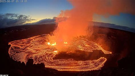 EN DIRECT | Kilauea, l'un des volcans les plus actifs au monde entre en ...