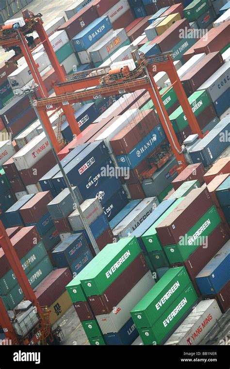 Container ships being loaded in the port of Shenzhen, China Stock Photo ...