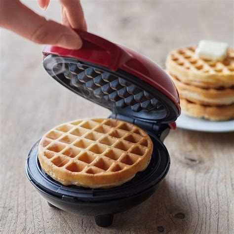 Dash Mini Waffle Maker Mini Pizzas, Cooking Gadgets, Kitchen Gadgets ...