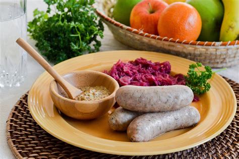 The Easiest Way to Cook Weisswurst | Livestrong.com | Healthy entrees, Cooking, Healthy side dishes