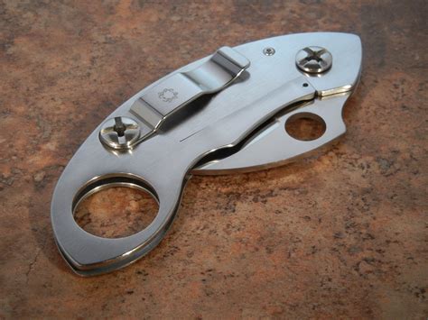 Pin on Spyderco