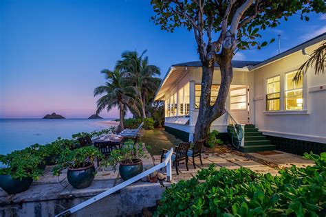 John Walker's Lanikai Beach House - Lanikai Beach Rentals