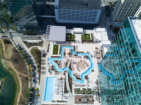 Texas shaped pool at Marriott downtown. : r/houston