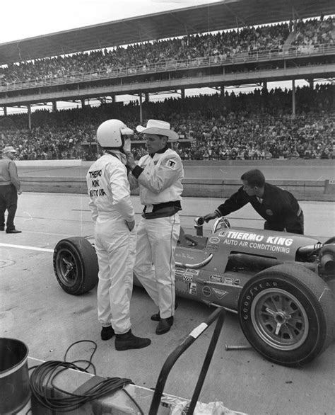 Indy Car Racing, Indy Cars, Van Lines, Car Racer, Old Race Cars, Indy 500, Sixties, Champs, Phil