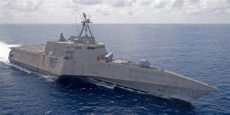 Track USS Gabrielle Giffords (LCS-10) Current Position / Location - USS ...