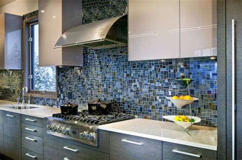 18 Gleaming Mosaic Kitchen Backsplash Designs | Decoist