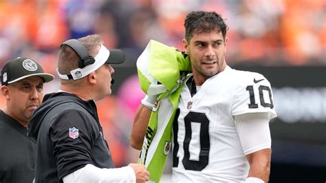 Jimmy Garoppolo wins over teammates in debut with Raiders: 'He's a dog'