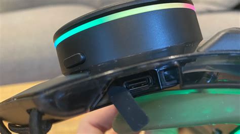 Razer Zephyr Review: Hard Wear | Tom's Hardware