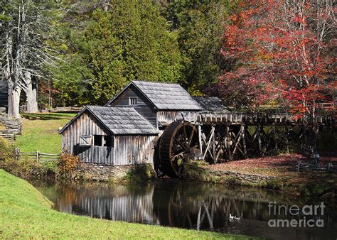 Fall Colors At Mabry Mill Blue Ridge Parkway Photograph by Schwartz Nature Images