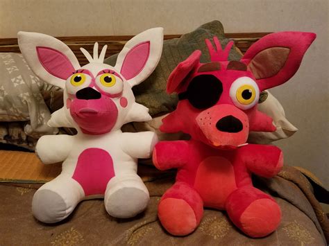 FNAF 16' Mangle and Foxy 16' Plushies by PrinceDuskstripe on DeviantArt