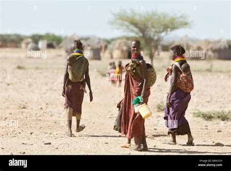 Lodwar, Kenya, Turkana nomads Stock Photo - Alamy