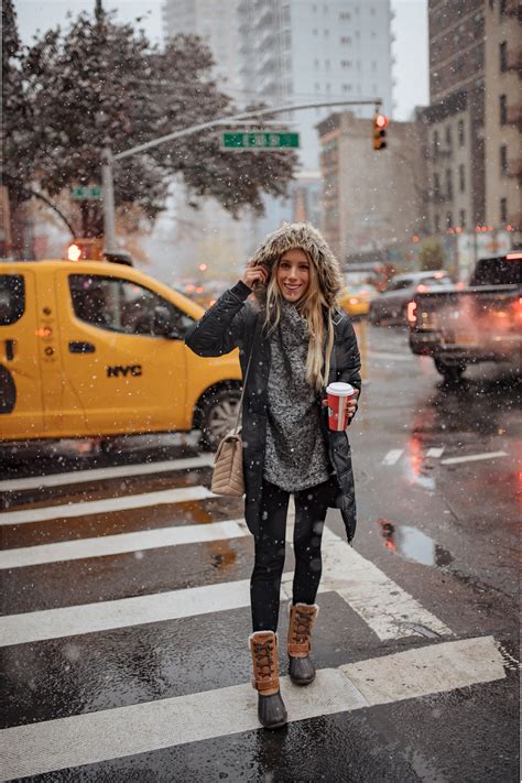 What To Wear To New York City In Winter (& At The Holidays!) | Katie's ...