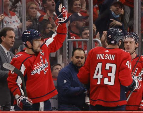 Alex Ovechkin ties for fourth on all-time NHL goals list | Toronto Sun