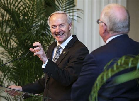 Hutchinson says he will support Trump | The Arkansas Democrat-Gazette ...