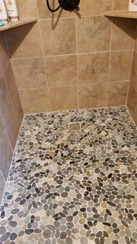 Sliced Cobblestone Pebble Tile | Stone shower floor, Pebble tile shower, Pebble shower floor