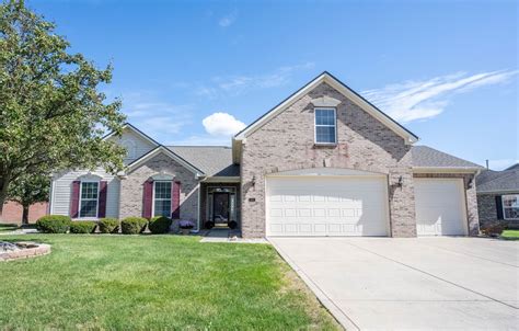 9611 N Mariners Crst, McCordsville, IN 46055 - See Est. Value, Schools & More