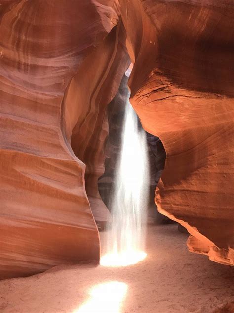 Which Slot Canyon Should You Visit? Comparing Upper v. Lower Antelope ...