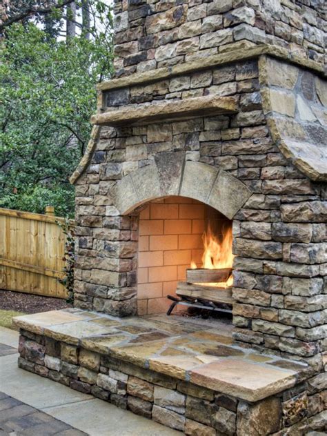 Outdoor Stone Fireplace And Grill Designs – Mriya.net