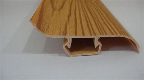 Dust Proof 80% PVC Skirting Board Covers Profile With Wood Grain Pattern