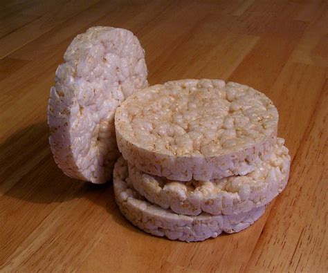 Heather Nicole's Corner: Rice Cakes-healthy snack or unhealthy snack