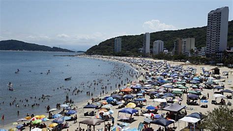 Praias do Paraná devem receber 1,5 milhão de turistas no verão de 2020